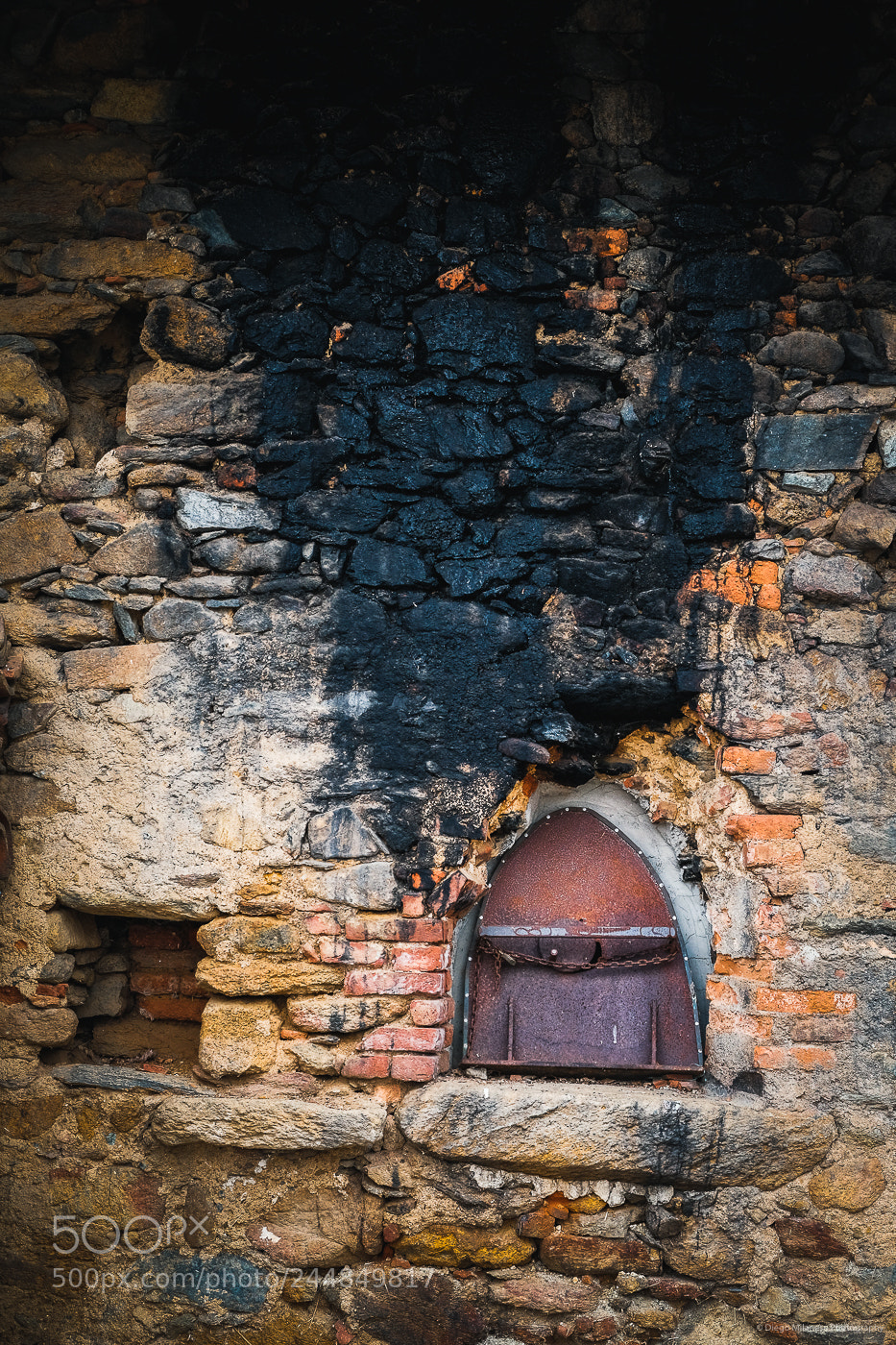 Fujifilm X-T20 sample photo. Old oven photography