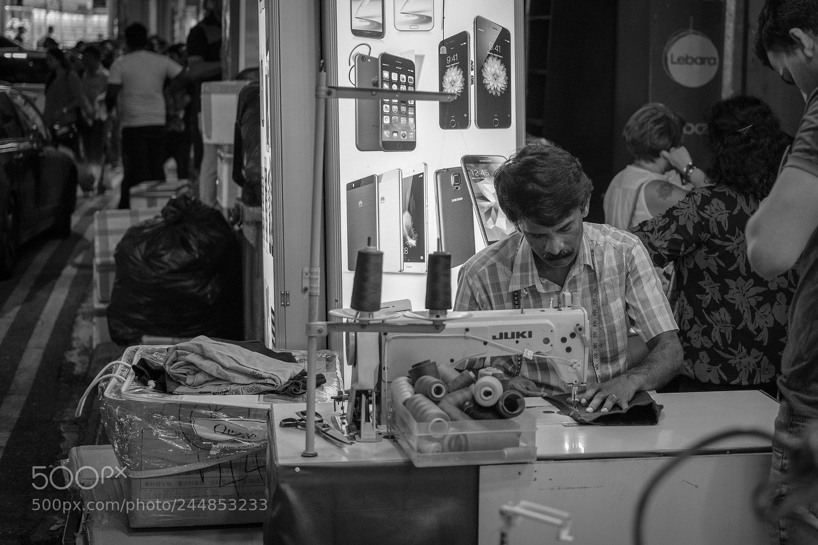 Fujifilm X-T2 sample photo. Curbside repairs photography