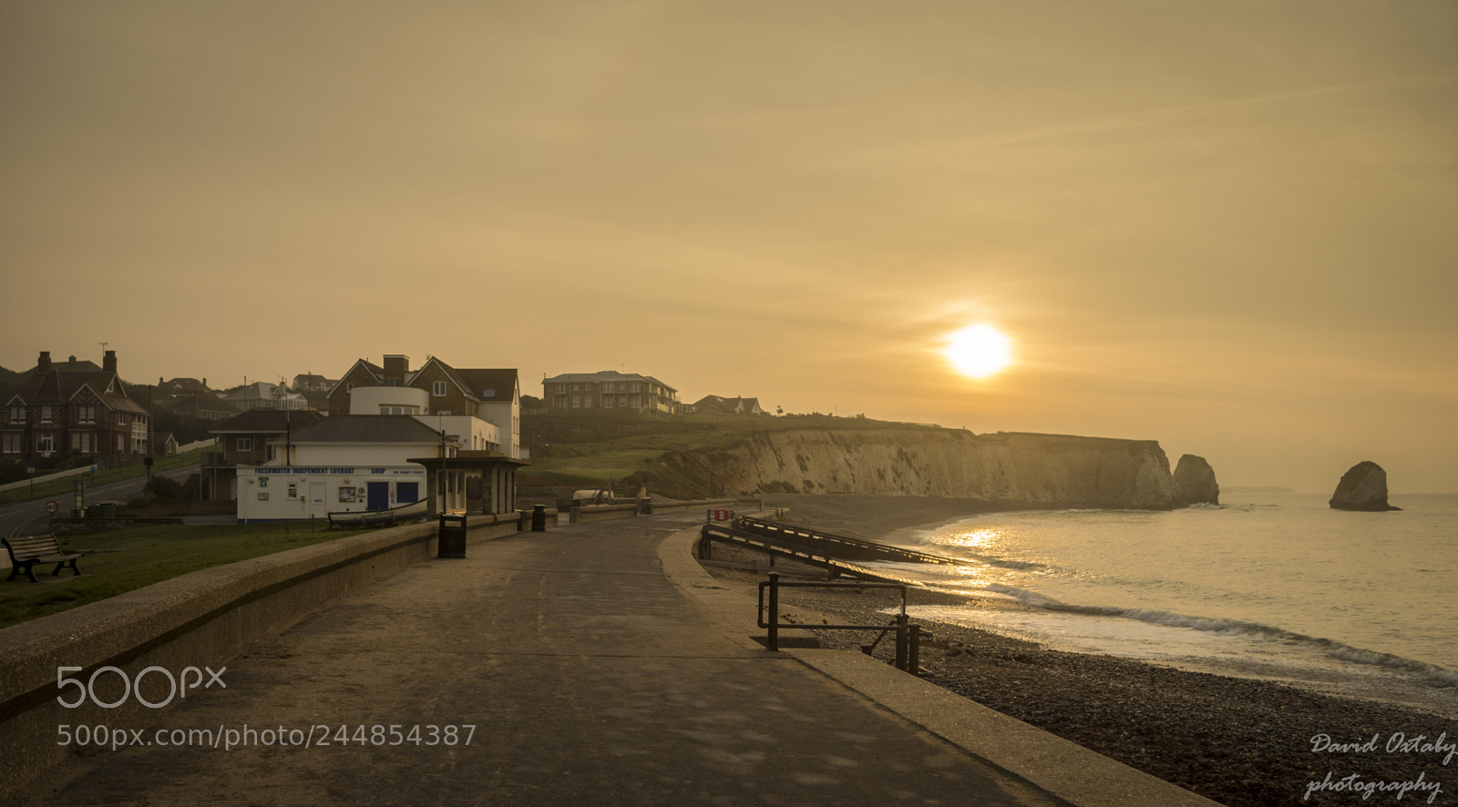 Nikon D7200 sample photo. Freshwater beachfront at dawn photography