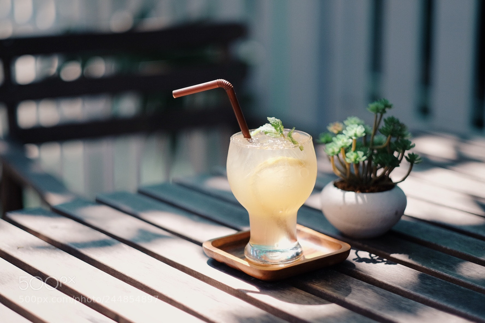 Fujifilm X-T10 sample photo. Honey lemon soda photography