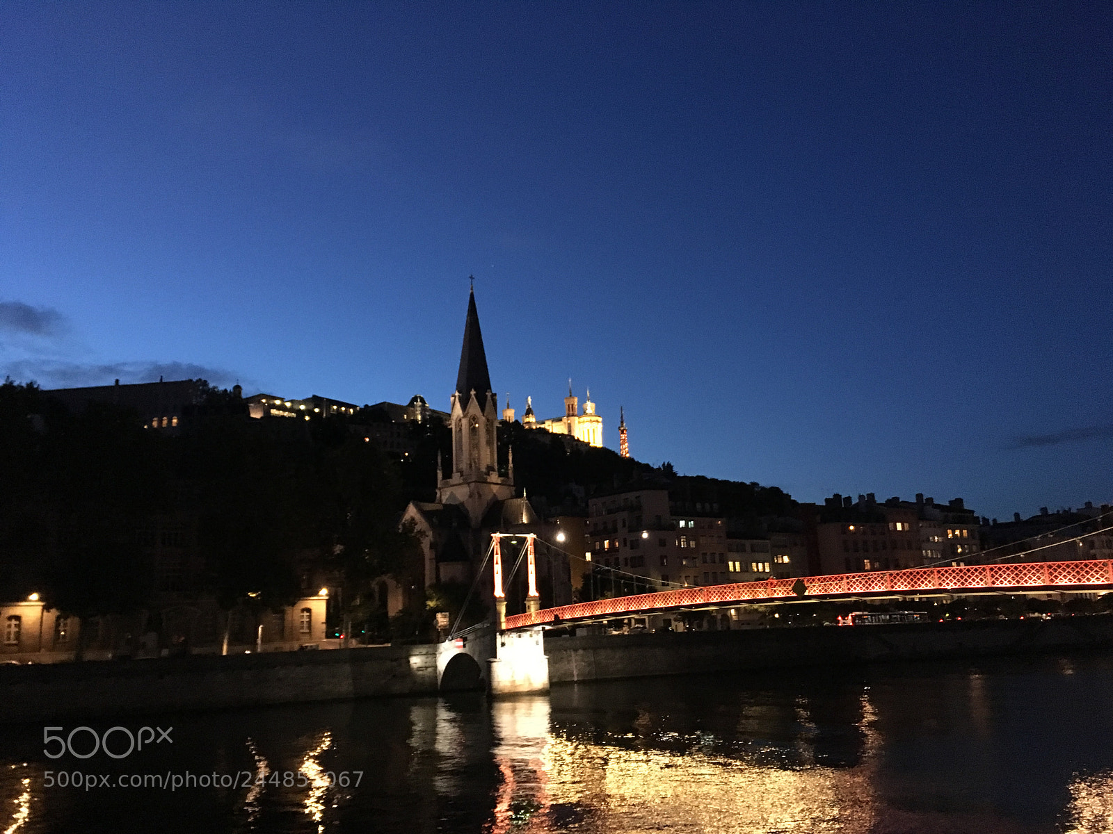 Apple iPhone SE sample photo. Lyon photography