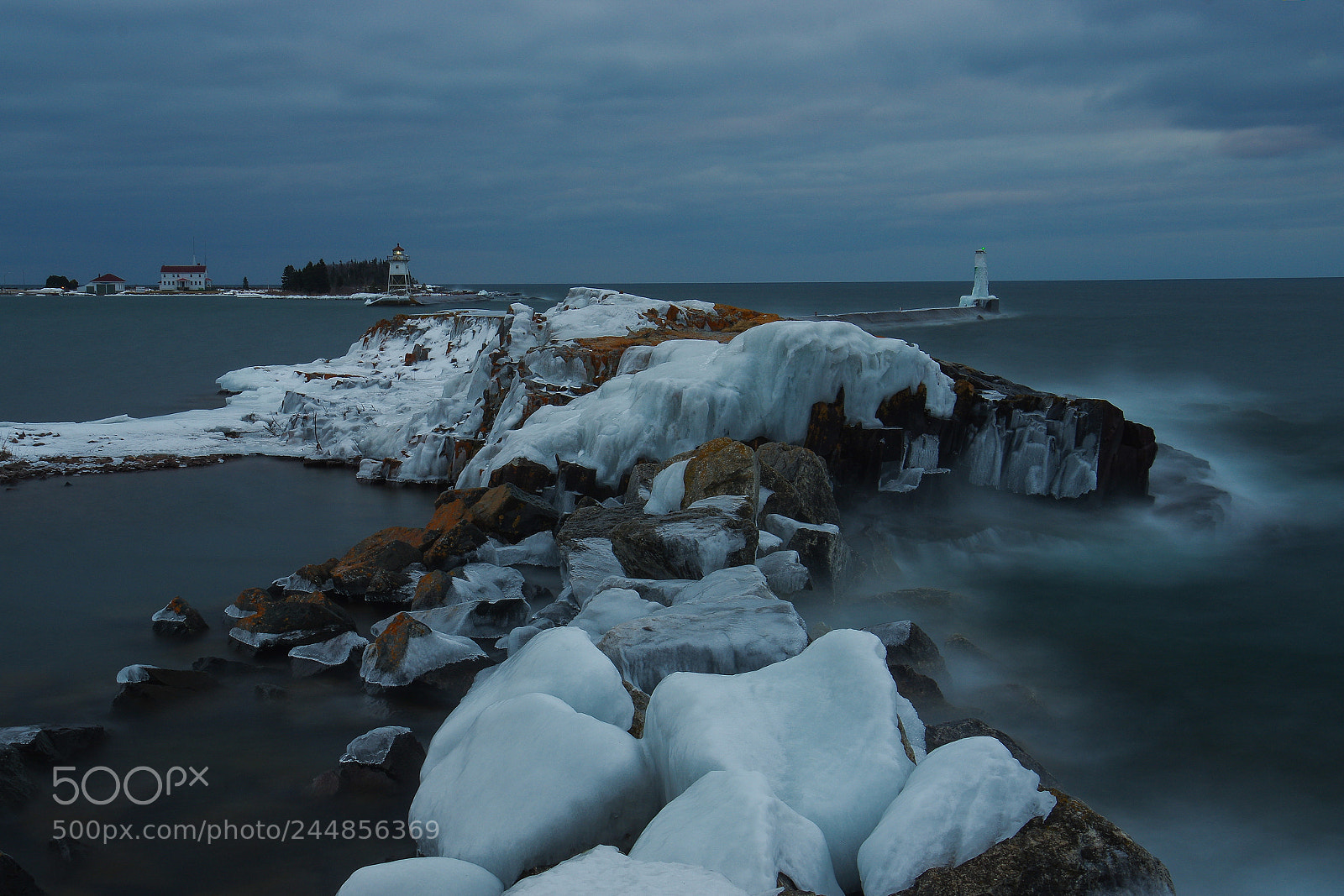 Pentax K-3 II sample photo. Grand marais on ice photography