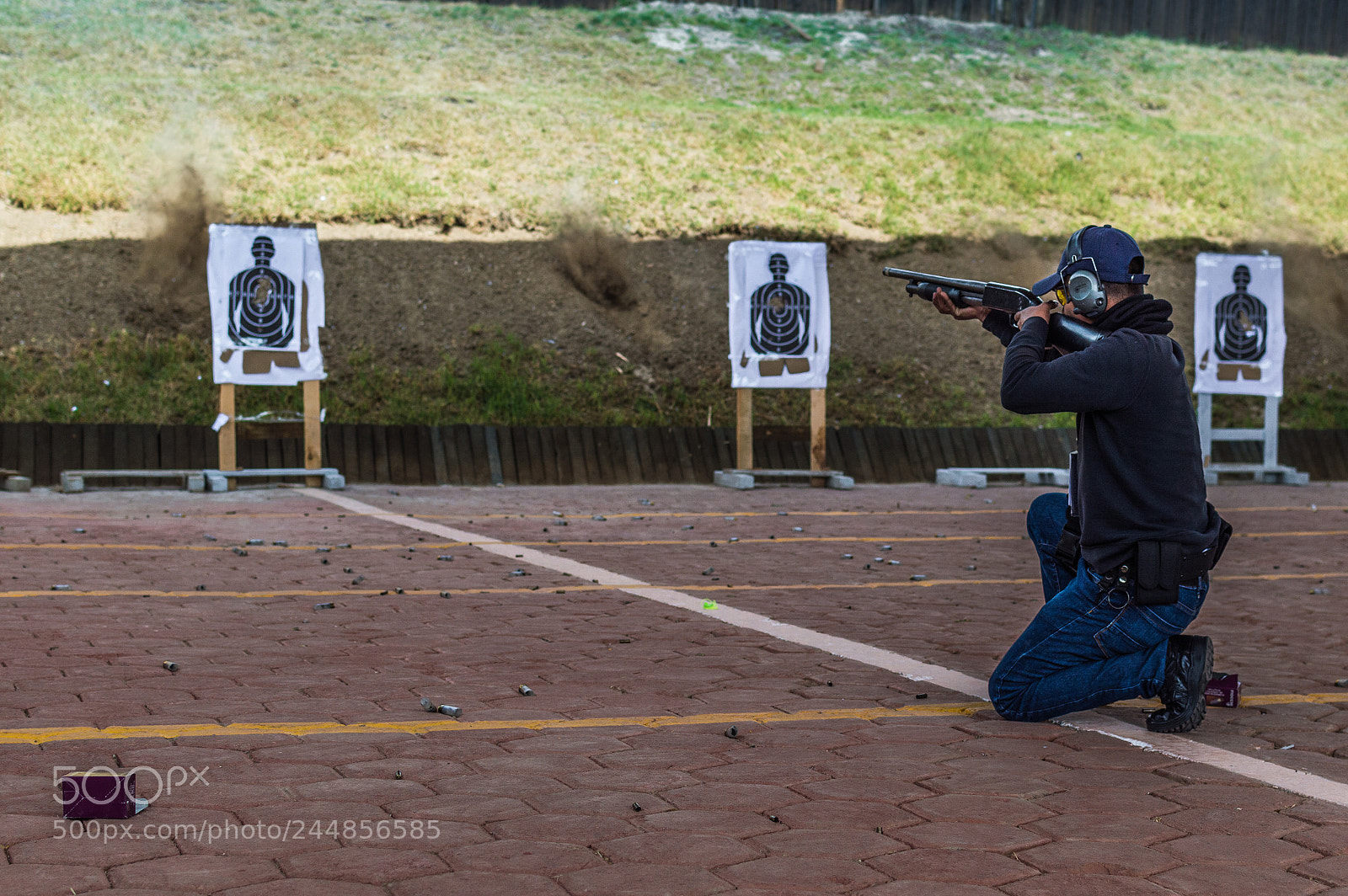 Nikon D3200 sample photo. Training day at a photography