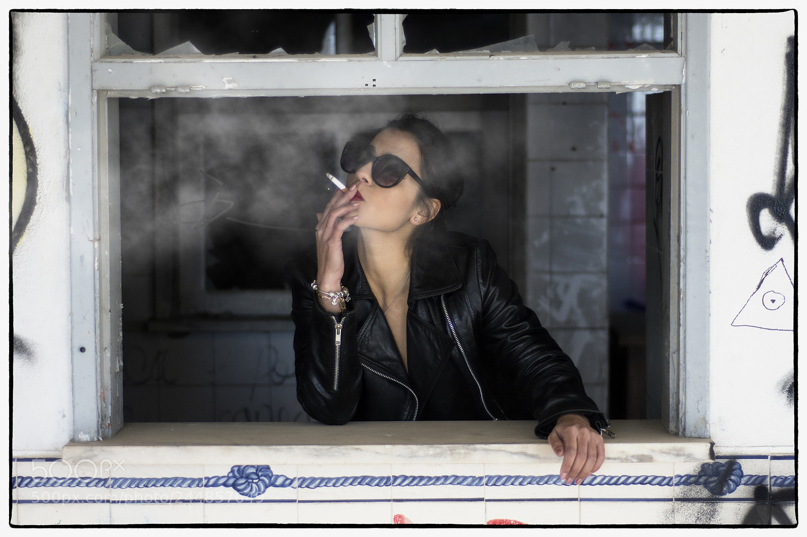 Nikon D7200 sample photo. Smoky photography
