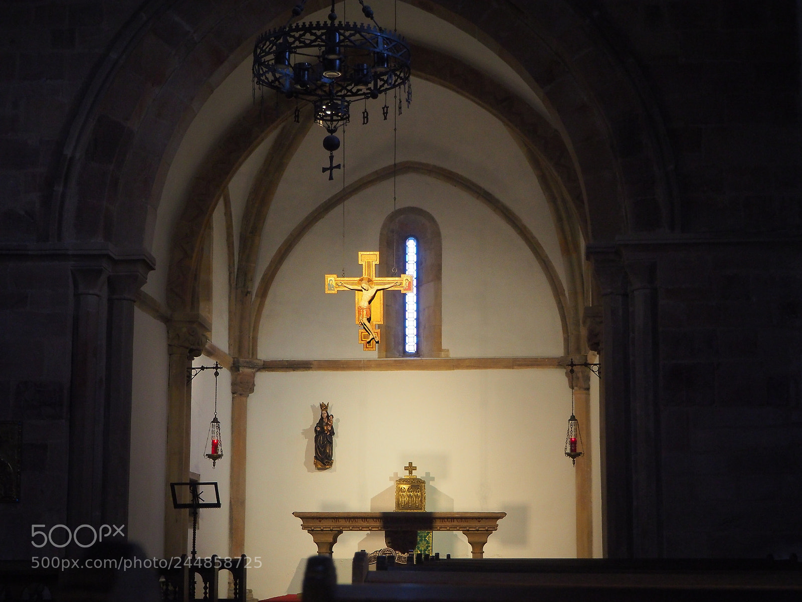 Olympus OM-D E-M10 sample photo. Cruz en el aire photography