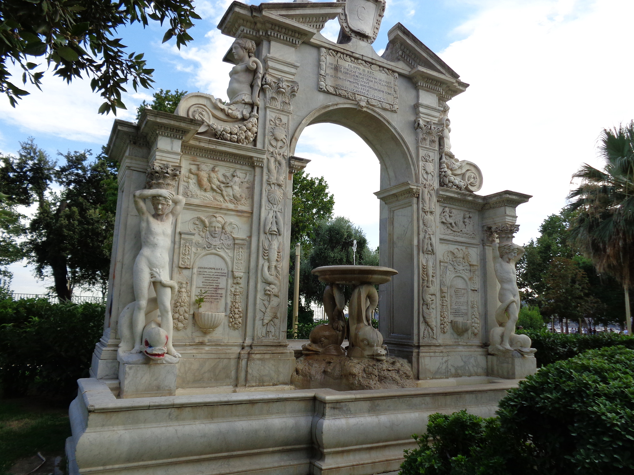 Sony Cyber-shot DSC-W730 sample photo. Italy photography