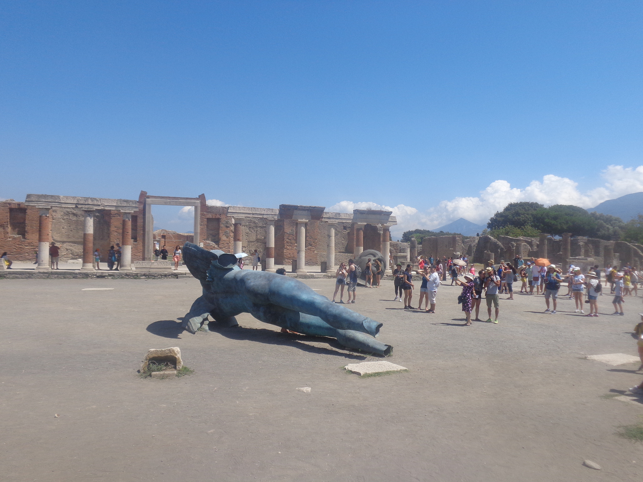 Sony Cyber-shot DSC-W730 sample photo. Italy photography