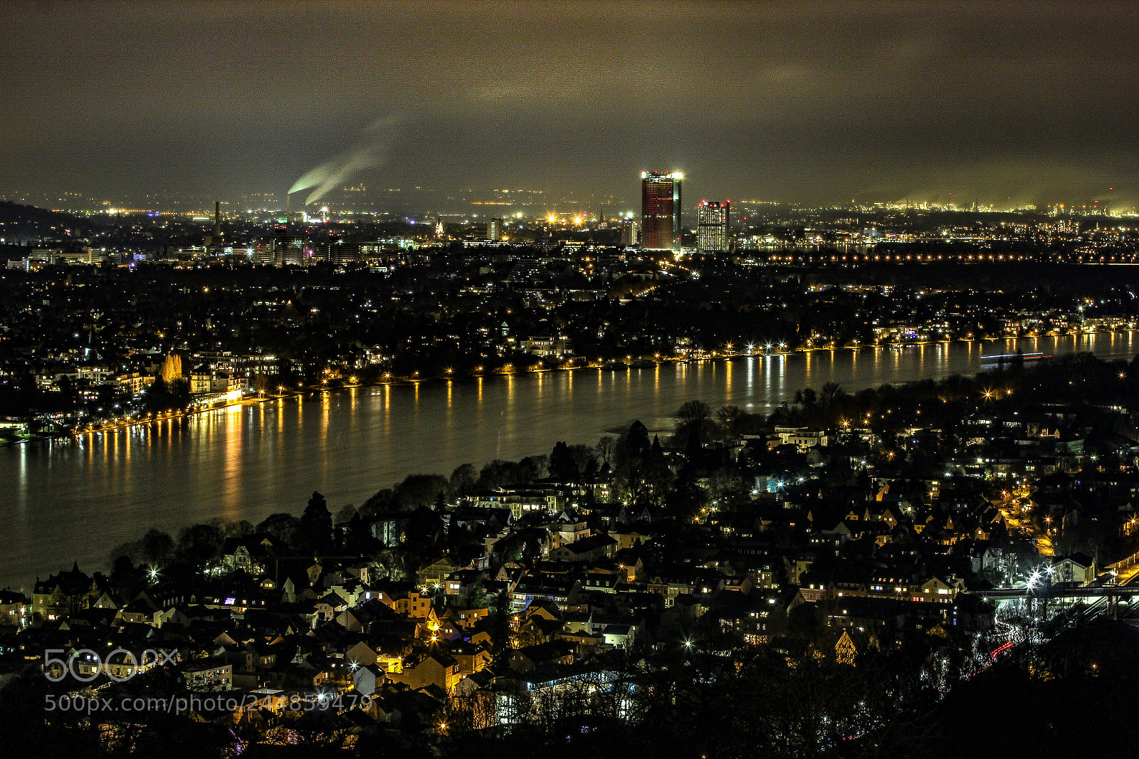 Canon EOS 1200D (EOS Rebel T5 / EOS Kiss X70 / EOS Hi) sample photo. Bonn at night photography