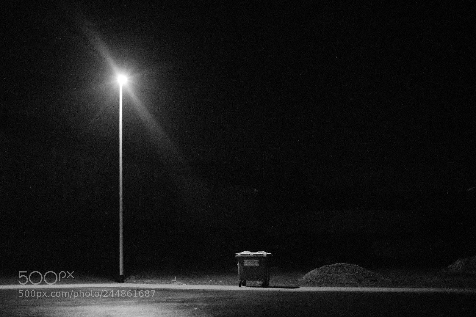 Fujifilm X-E1 sample photo. A lantern, a waste photography