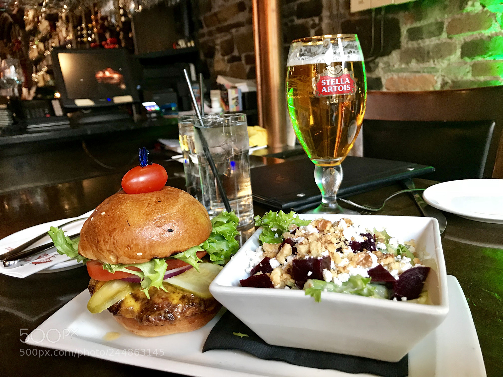 Apple iPhone 7 Plus sample photo. Untitled photography