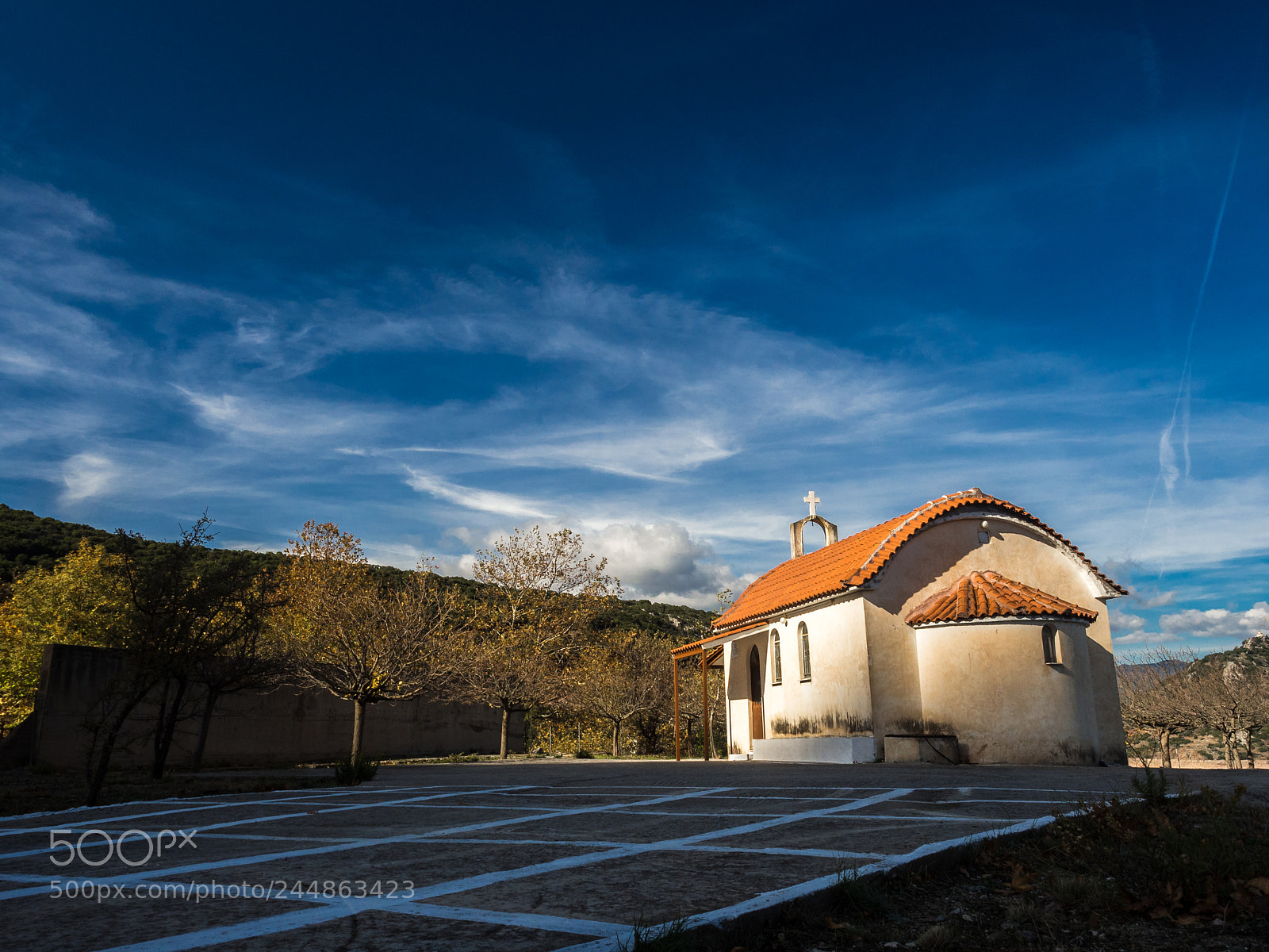 Olympus OM-D E-M10 sample photo. Lonely church photography