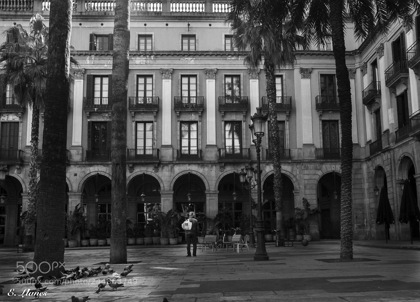 Fujifilm X30 sample photo. En la plaza photography