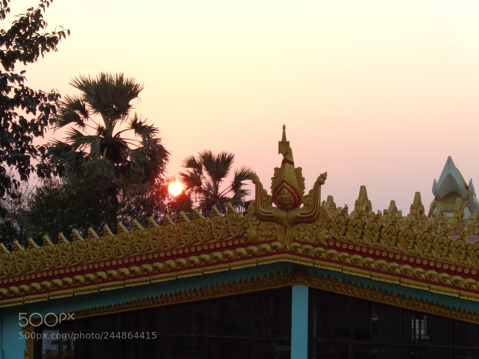 Sony Cyber-shot DSC-W730 sample photo. Global vipassana pagoda photography