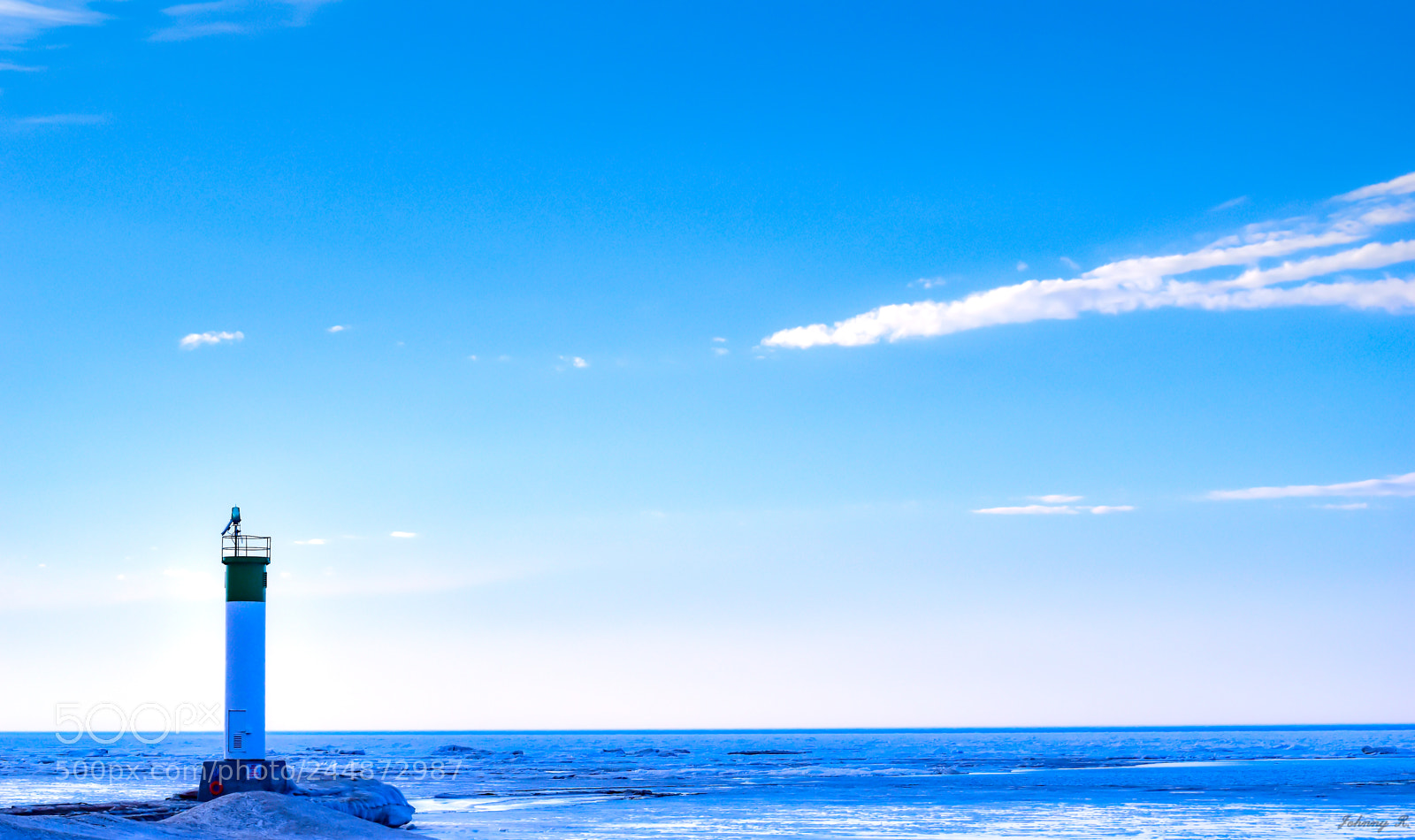 Nikon D5600 sample photo. Icy lake photography