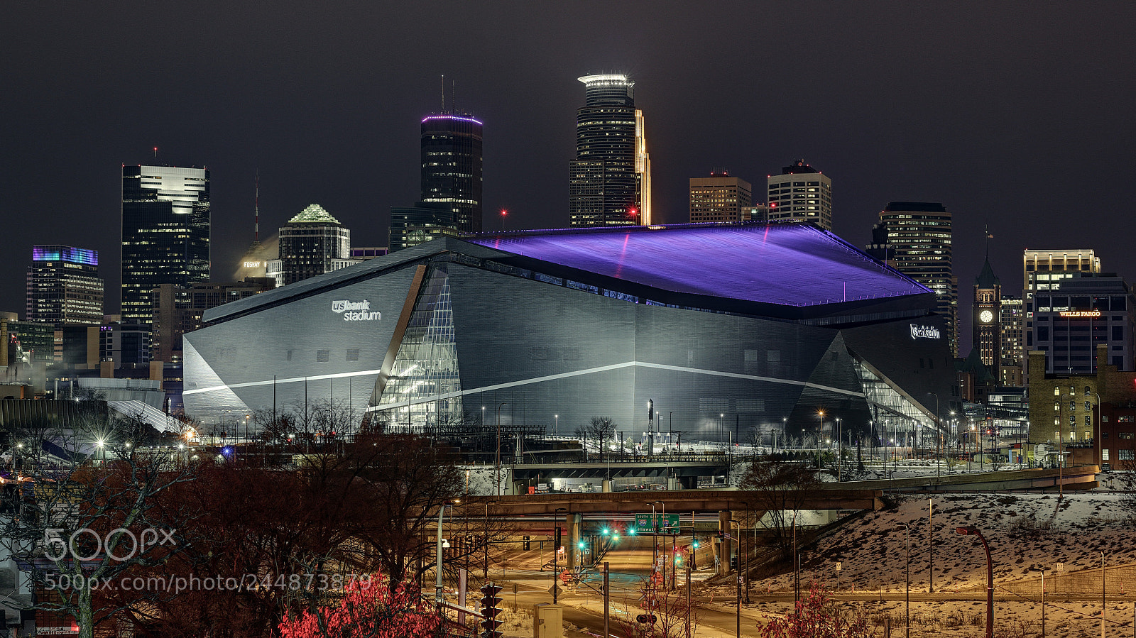 Canon EOS 550D (EOS Rebel T2i / EOS Kiss X4) sample photo. Minneapolis at the dawn photography
