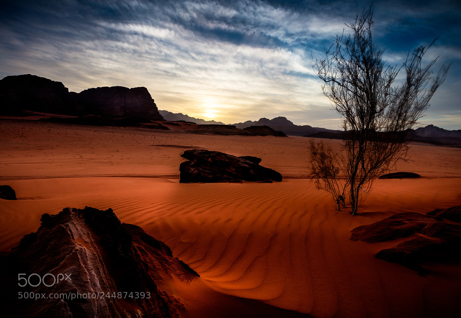Canon EOS 5DS R sample photo. Sand, rocks and mountains photography