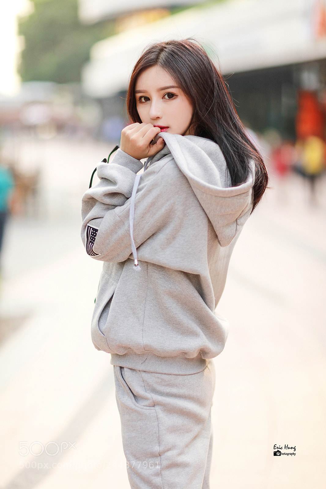 Canon EOS 5DS sample photo. Model: angle photography