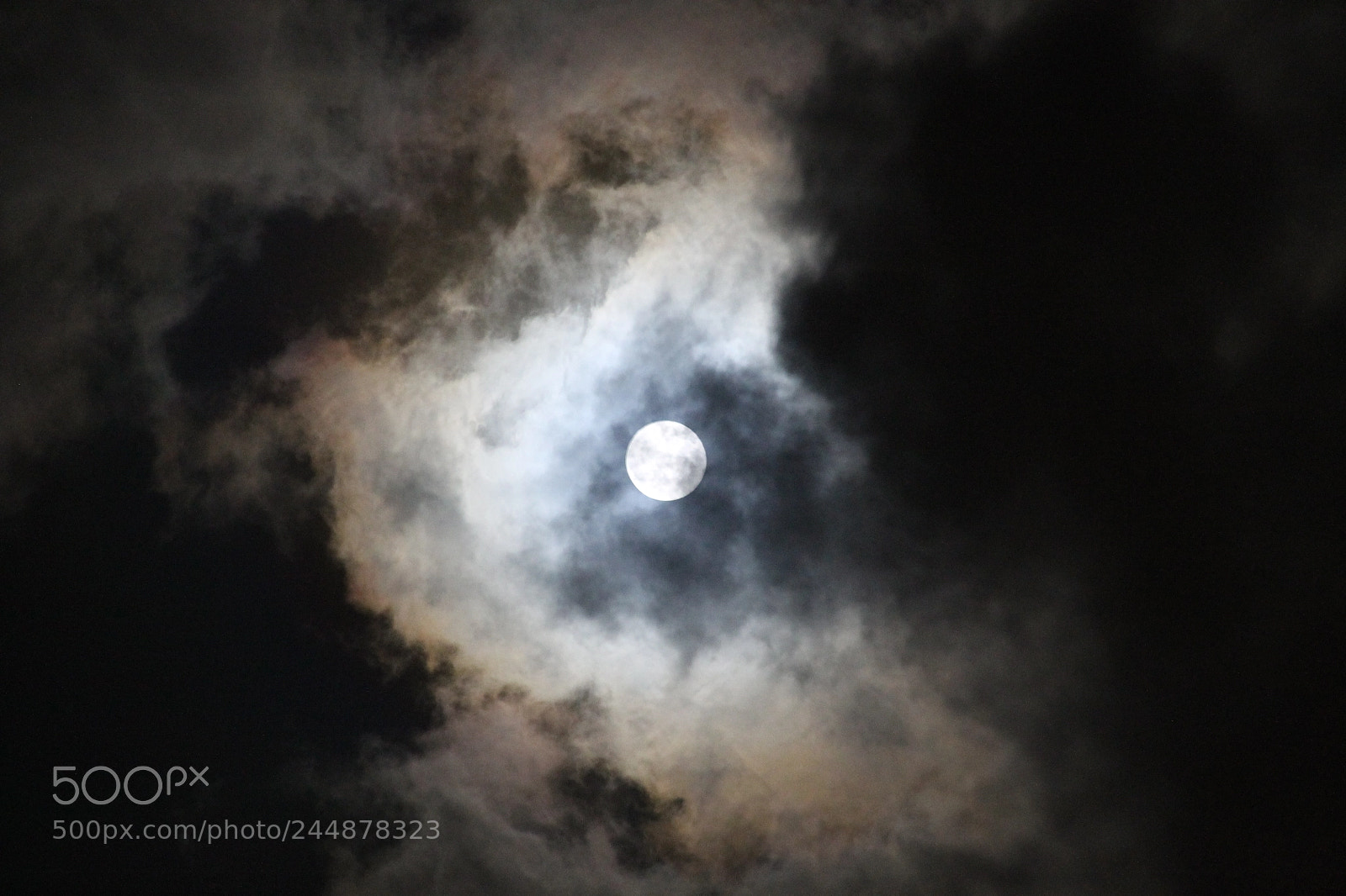 Canon EOS 1100D (EOS Rebel T3 / EOS Kiss X50) sample photo. Supermoon 2017 photography