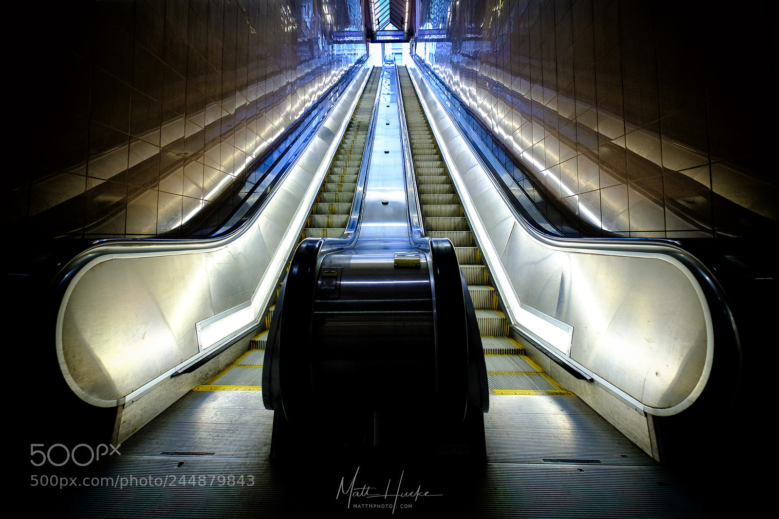 Fujifilm X-T20 sample photo. Stairway to surface photography