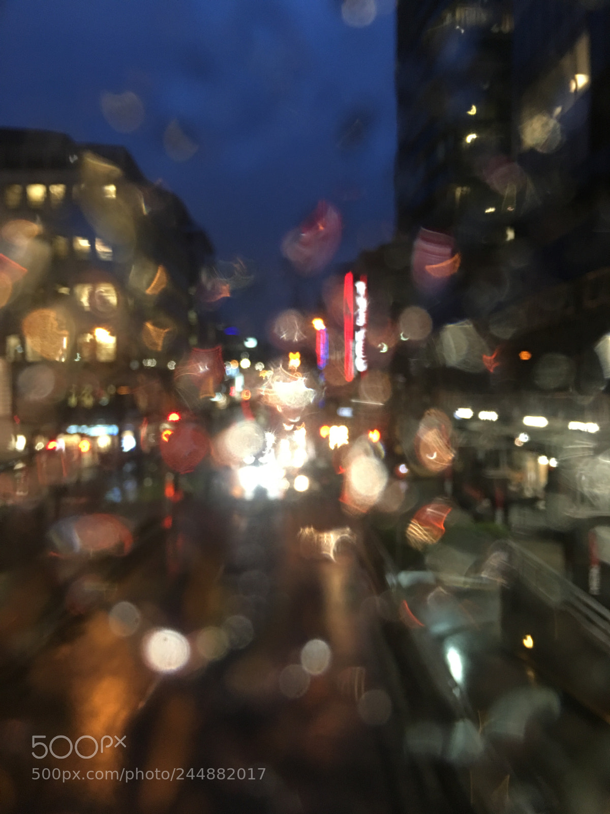 Apple iPhone 6s Plus sample photo. A rainy night photography