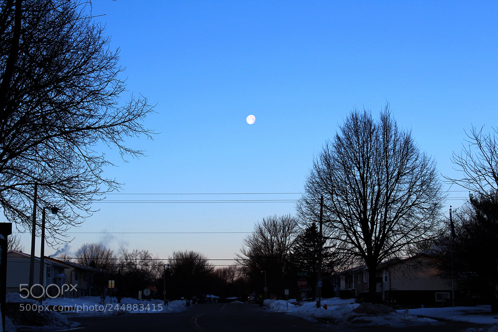 Canon EOS 1300D (EOS Rebel T6 / EOS Kiss X80) sample photo. An early morning moon photography