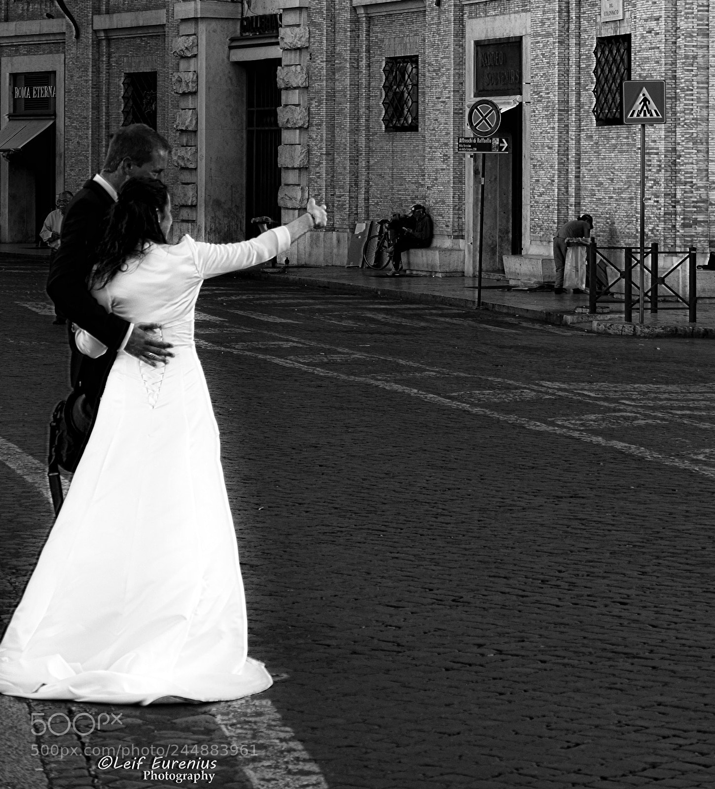 Leica V-Lux (Typ 114) sample photo. Just married photography