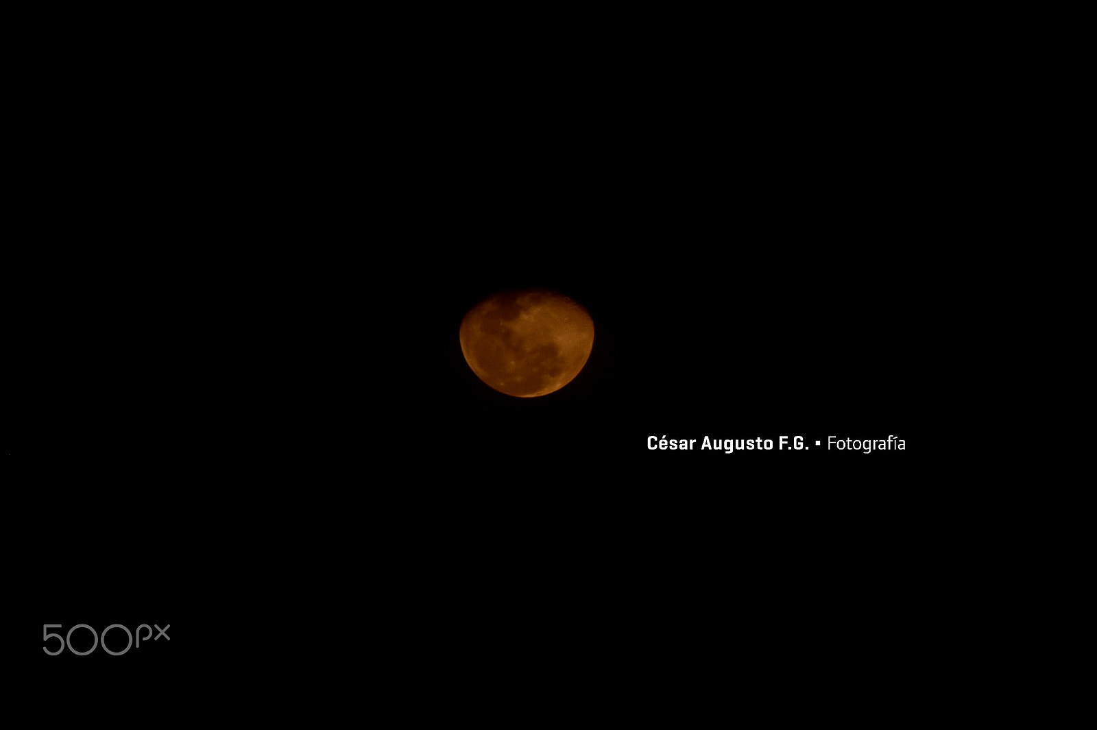 Nikon AF-Nikkor 80-200mm F2.8D ED sample photo. Luna naranja photography