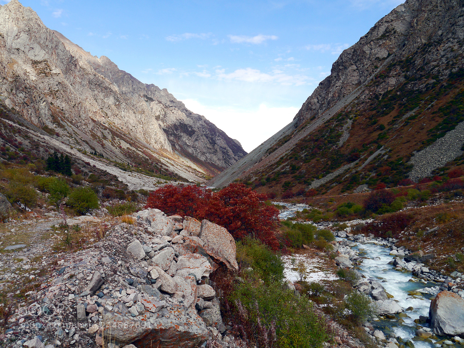 Panasonic Lumix DMC-GX1 sample photo. Hike in ala archa photography