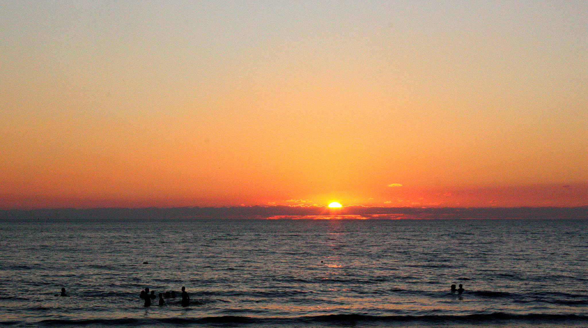 Canon EOS 450D (EOS Rebel XSi / EOS Kiss X2) sample photo. Orange sunset photography