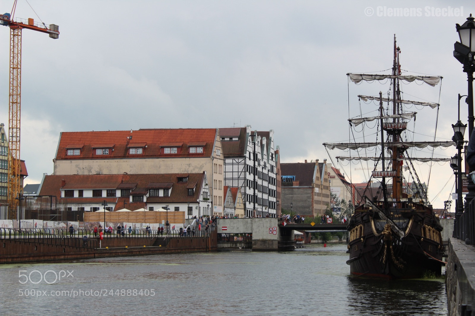Canon EOS 1300D (EOS Rebel T6 / EOS Kiss X80) sample photo. Old gdansk photography