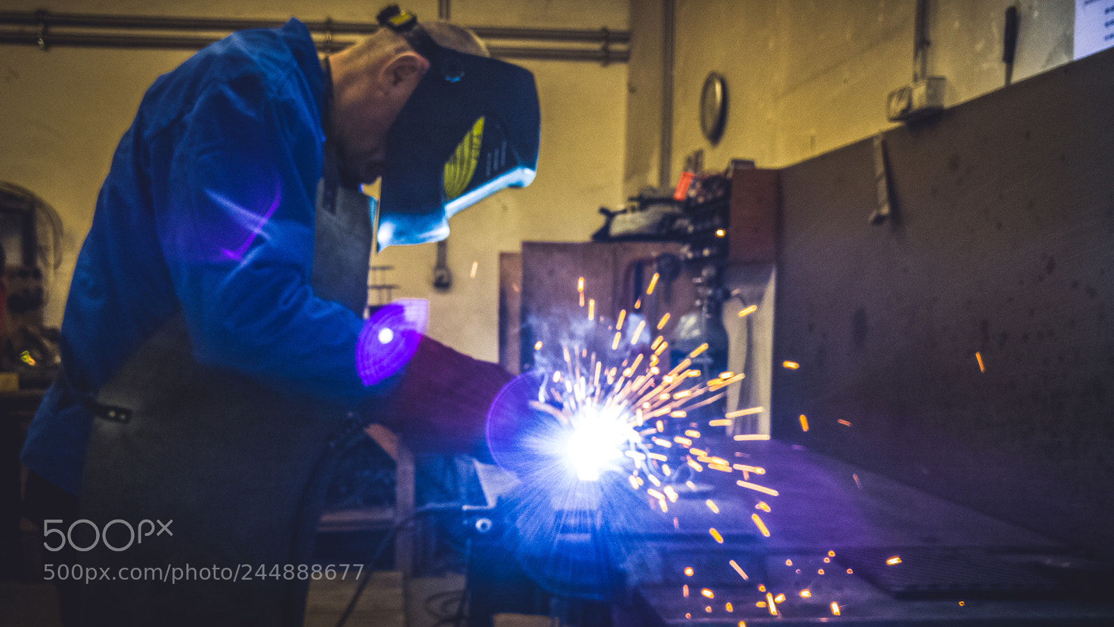 LG G4 sample photo. Worker ⚒ photography