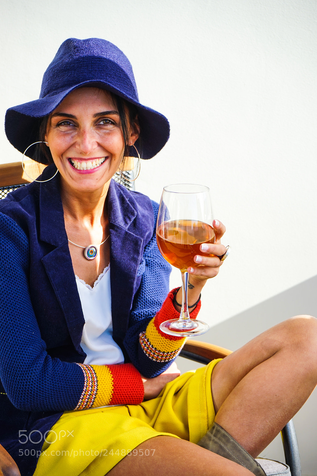 Sony a7 sample photo. Stylish brunette woman photography