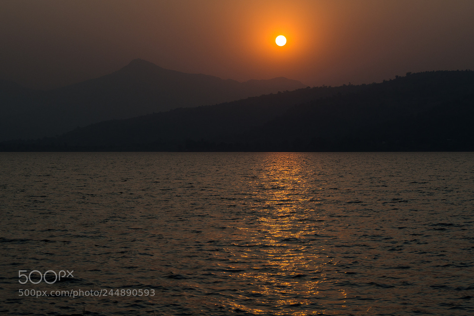 Olympus OM-D E-M10 II sample photo. Sunset silhouette photography