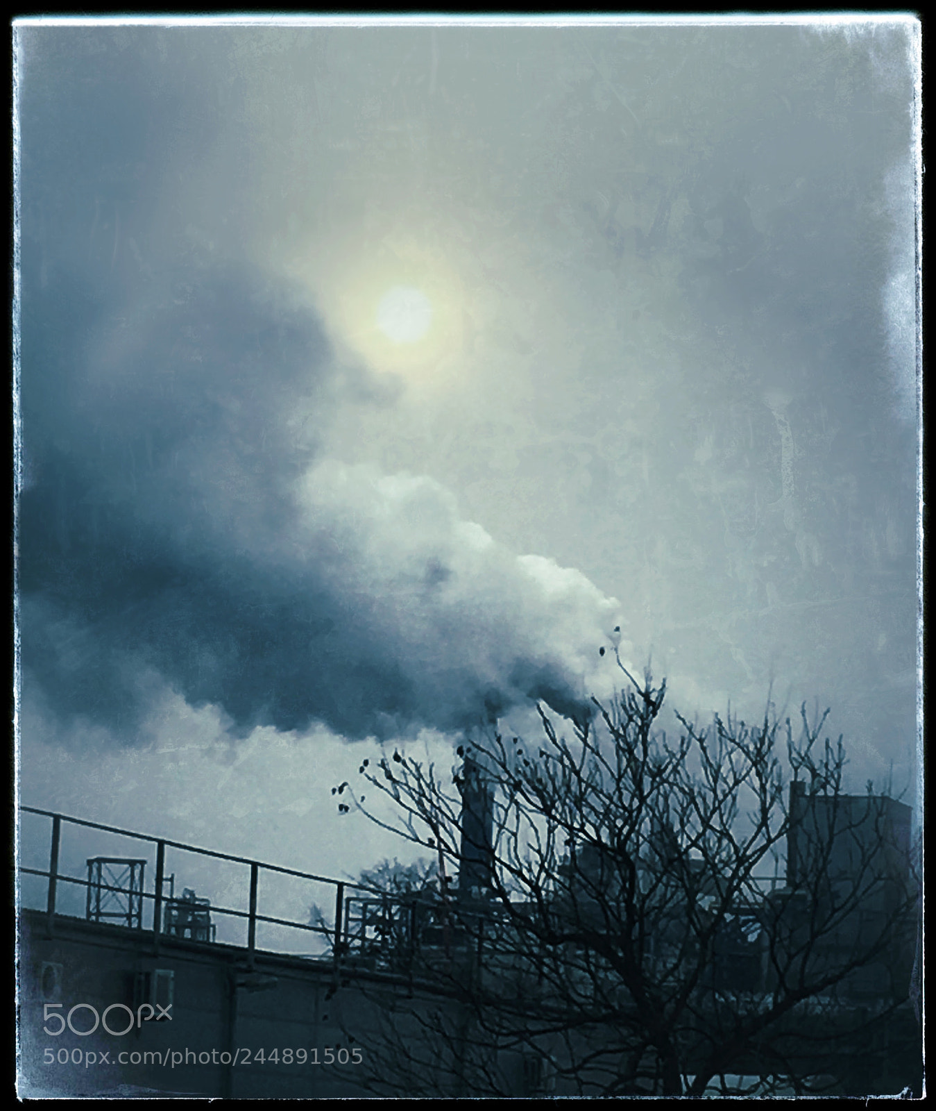 Apple iPhone SE sample photo. Variations to a chimney photography