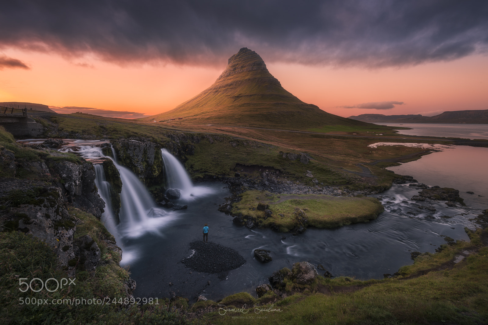 Nikon D810 sample photo. Kirkjufell sunset photography