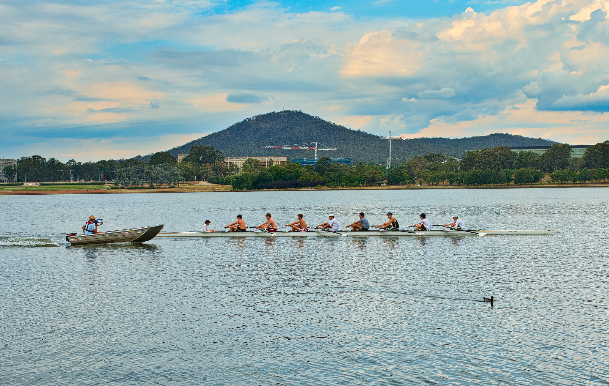 Nikon D500 + Sigma 35mm F1.4 DG HSM Art sample photo. Rowing in the lake photography