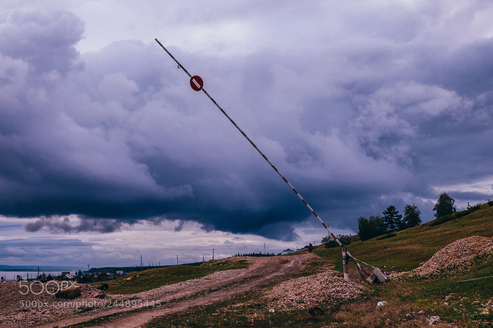 Fujifilm X-T1 sample photo. Dangerous photography