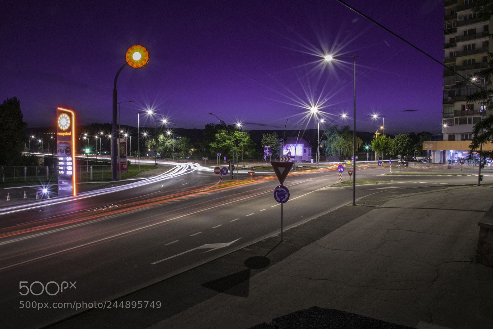 Nikon D3100 sample photo. Night photography
