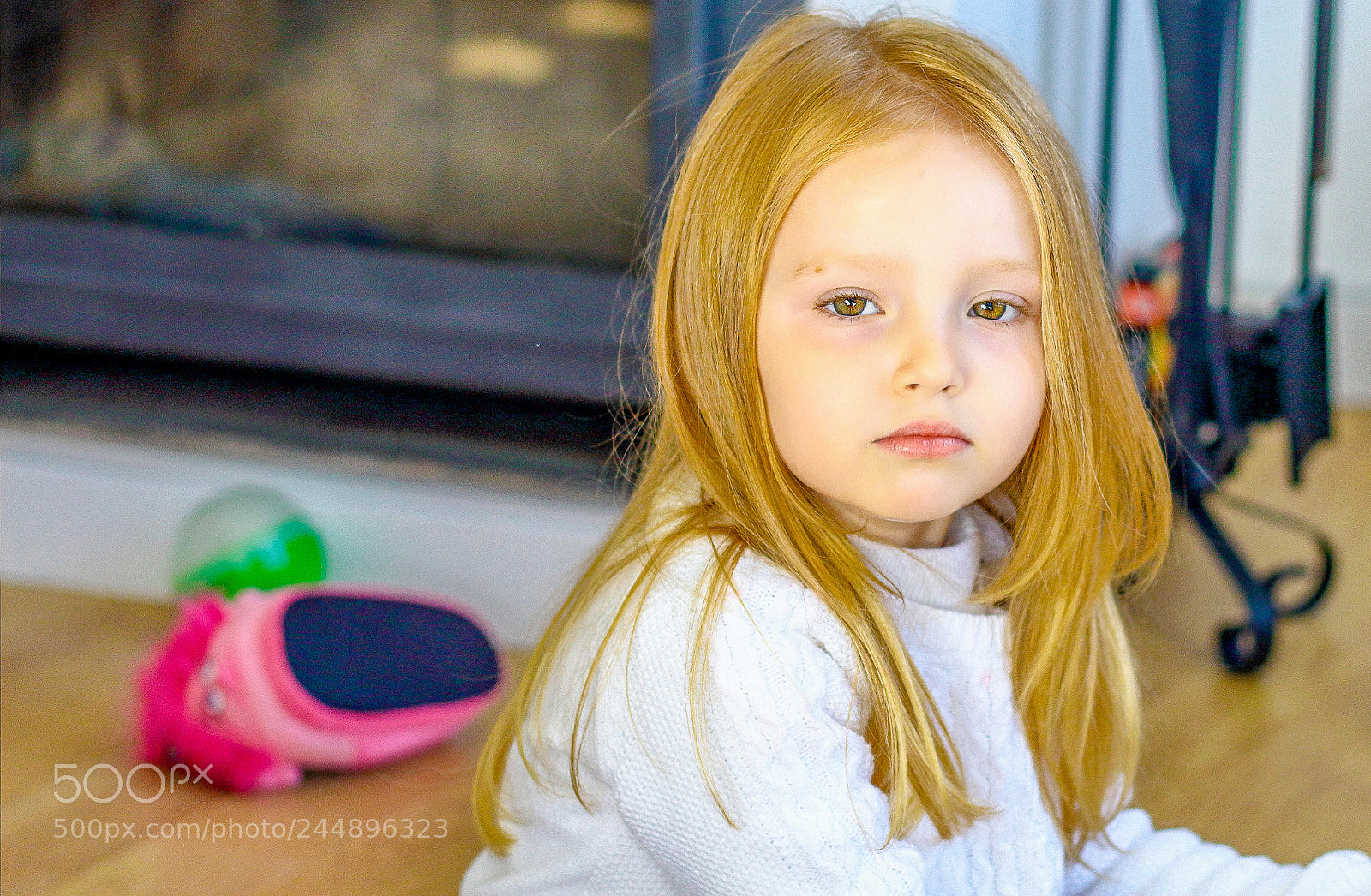 Canon EOS 1300D (EOS Rebel T6 / EOS Kiss X80) sample photo. Golden girl photography
