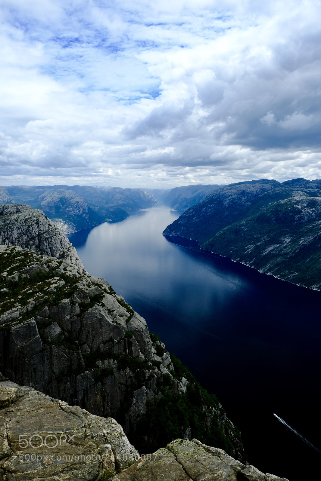 Fujifilm X-Pro2 sample photo. Lysefjorden photography