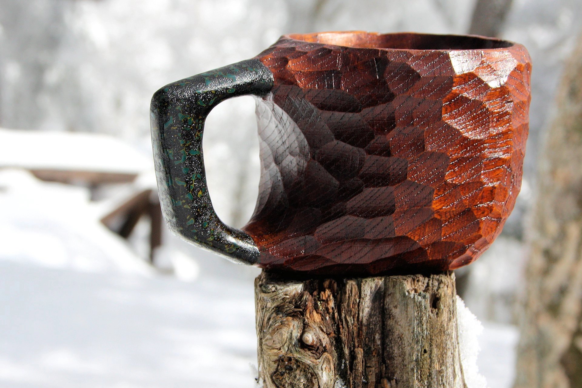 Canon EOS 450D (EOS Rebel XSi / EOS Kiss X2) sample photo. Wooden mugcup photography
