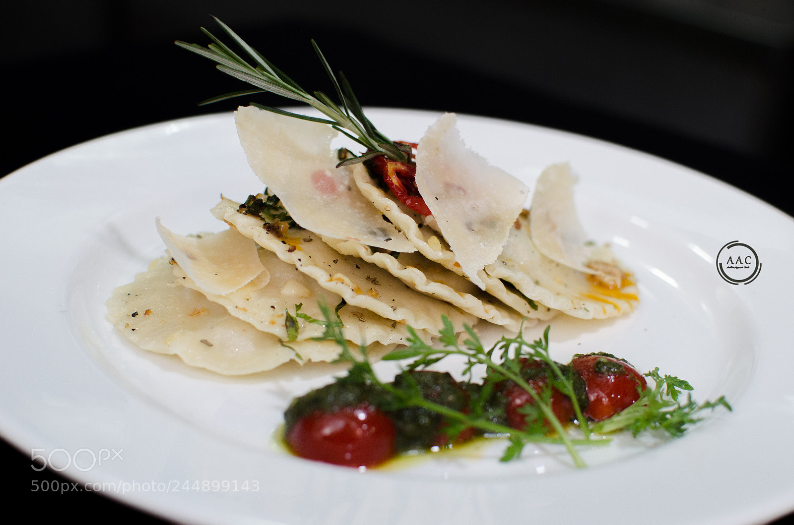 Nikon D5100 sample photo. Dish photography