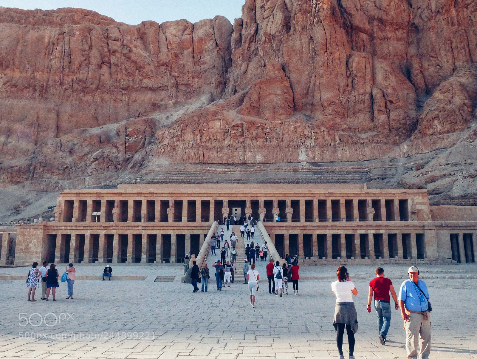 Panasonic Lumix DMC-GX85 (Lumix DMC-GX80 / Lumix DMC-GX7 Mark II) sample photo. Temple of atchepsout photography