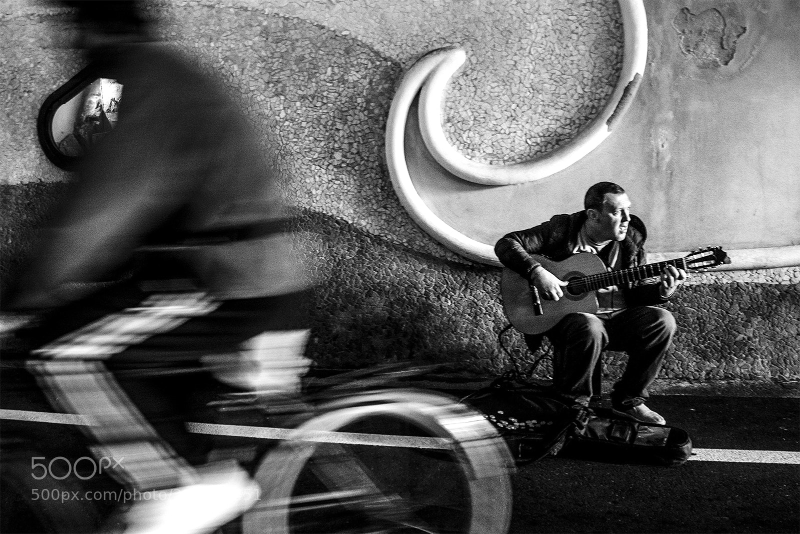 Nikon D5100 sample photo. Street singer photography