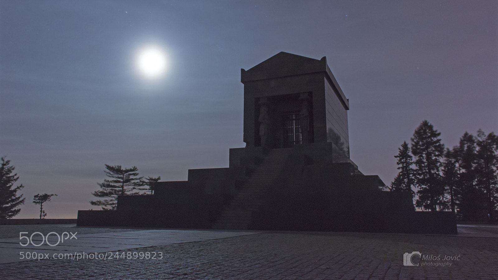 Nikon D7200 sample photo. Monument to the unknown photography