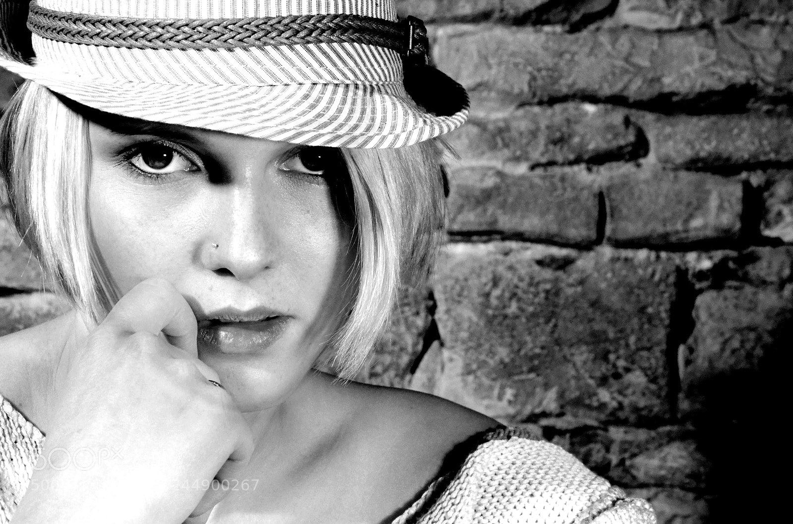 Nikon D5100 sample photo. Thinking photography
