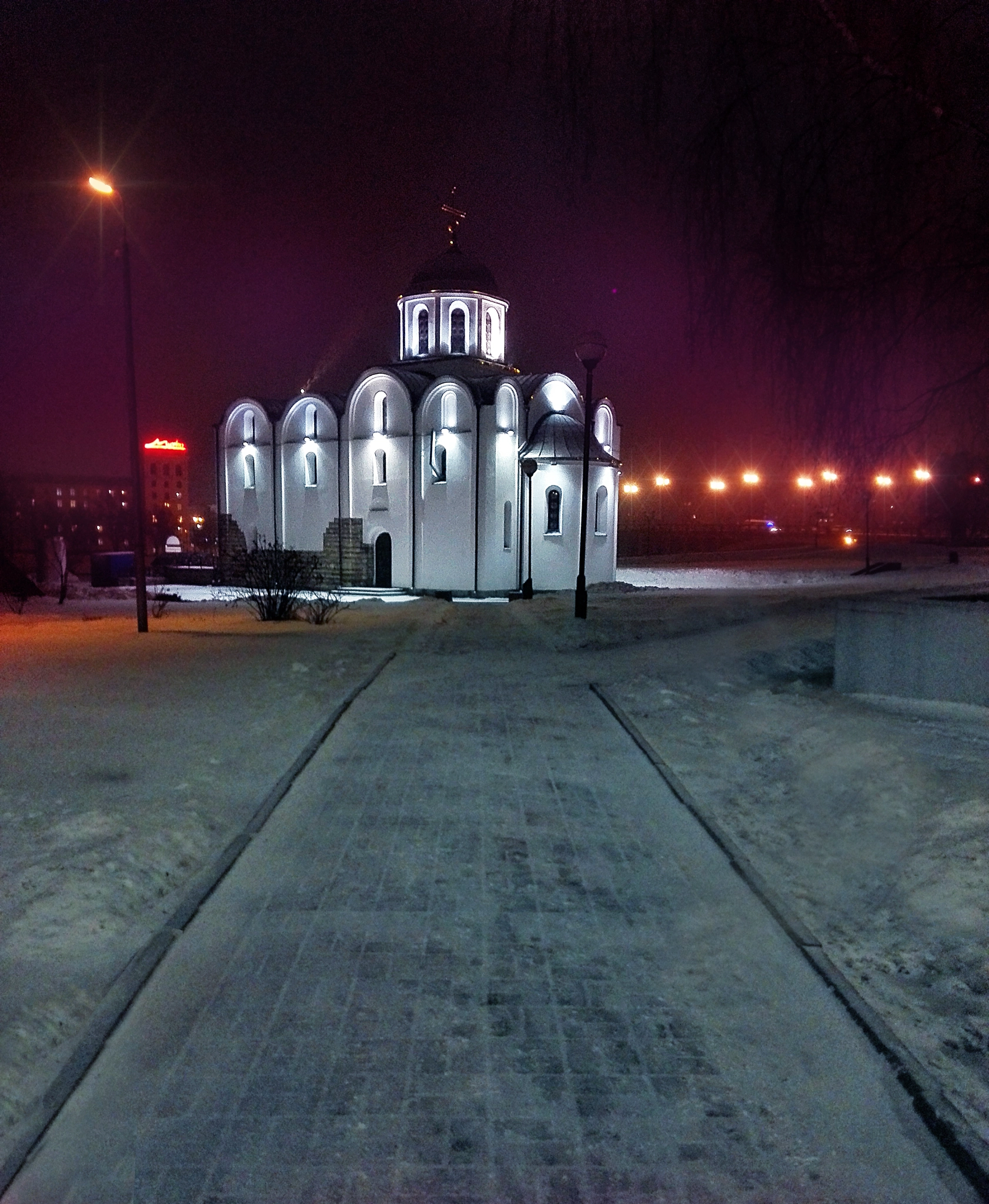 HUAWEI Mate 7 sample photo. Evening in the city photography