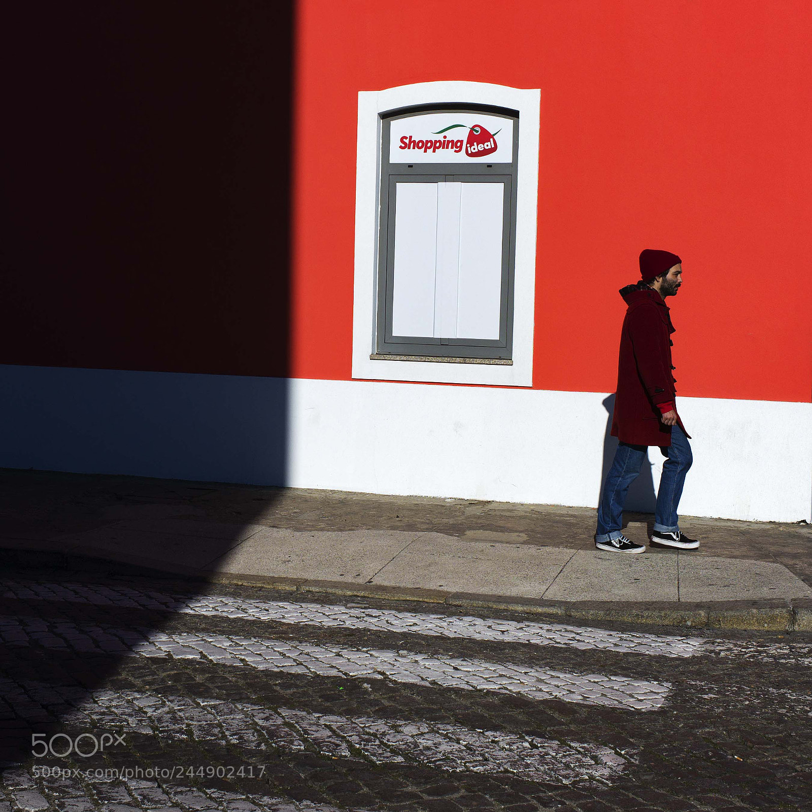 Leica M9 sample photo. Shopping photography