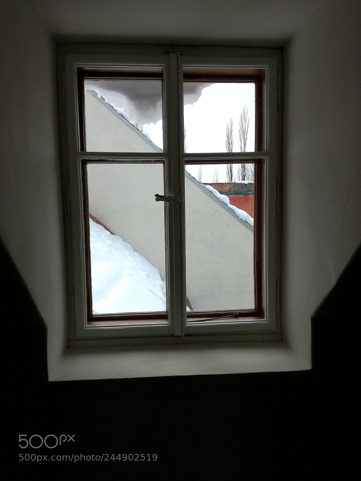 HUAWEI P9 LITE sample photo. Through the window photography
