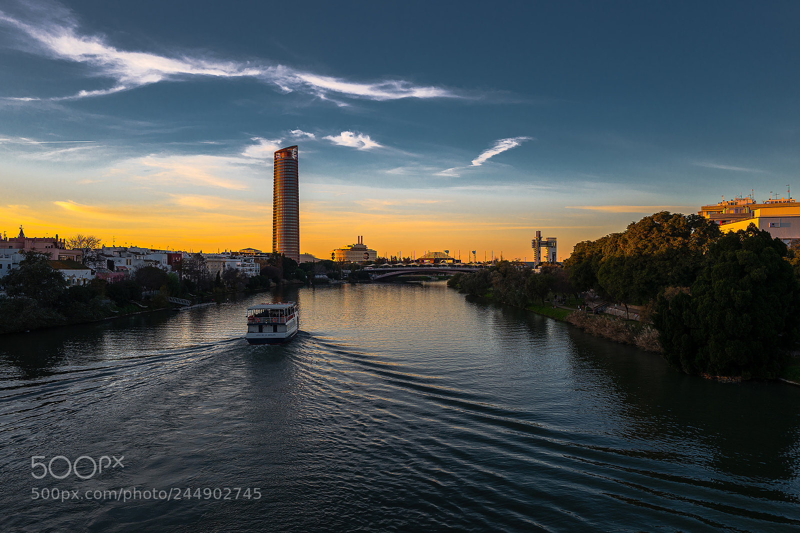 Leica Q (Typ 116) sample photo. Rio guadalquivir photography
